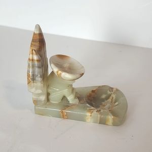 Vintage onyx sleeping guy ashtray